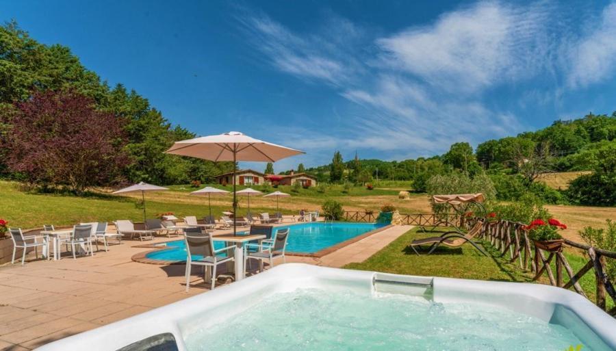 Aurora Villa Gubbio Luaran gambar