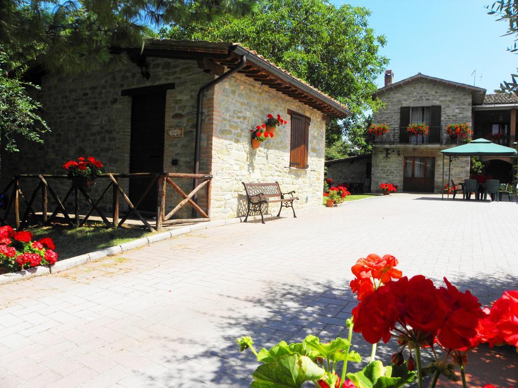 Aurora Villa Gubbio Luaran gambar