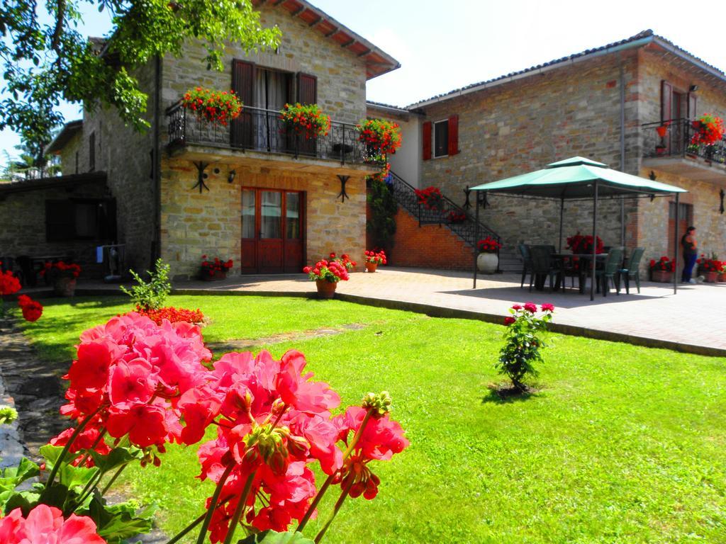 Aurora Villa Gubbio Luaran gambar
