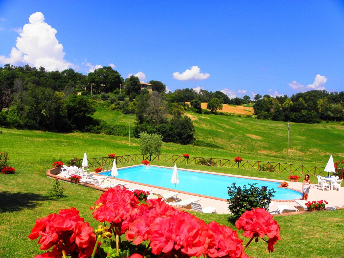 Aurora Villa Gubbio Luaran gambar